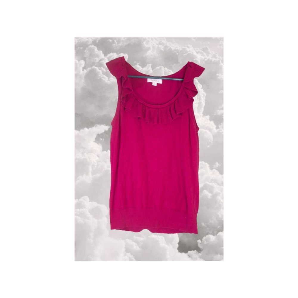sleeveless sweater